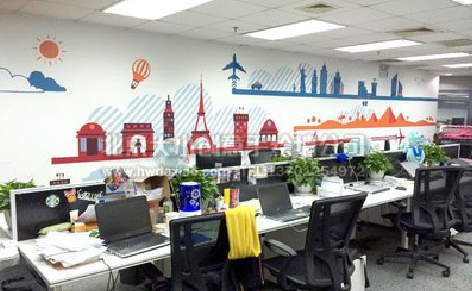 新晃教你设计办公室墙绘的方法。